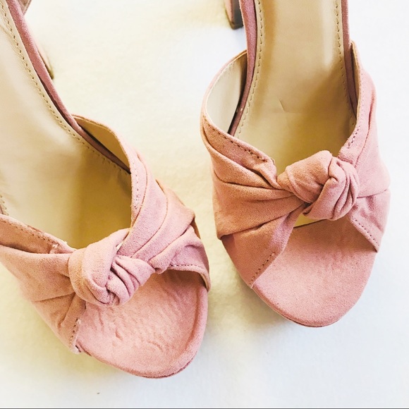 Blush Platform Block Heels - Picture 2 of 4